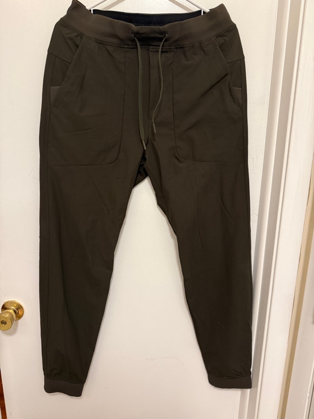 Men's Lululemon ABC joggers Olive Sz M